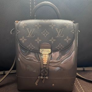 Louis Vuitton Vernis Hot Springs backpack